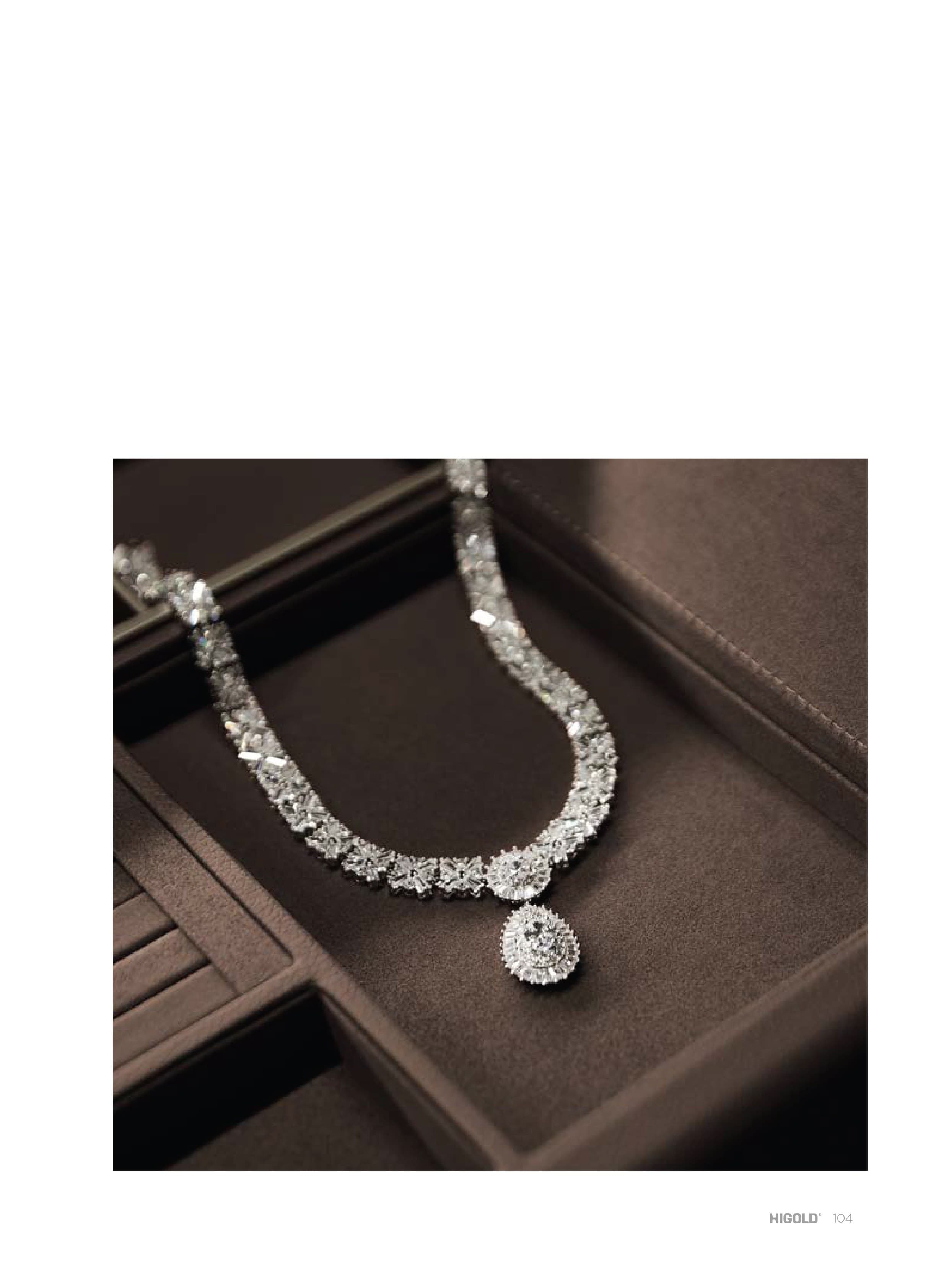 HIGOLD leather and steel detail